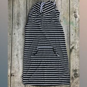 beach day or casual dress with hood.